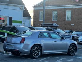 2018 CHRYSLER 300 SEDAN V6, 3.6 LITER 300S SEDAN 4D