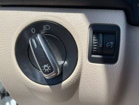 2014 Volkswagen Tiguan - Image 27