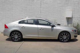 2017 VOLVO S60 SEDAN 4-CYL, DRIVE-E, 2.0T T5 INSCRIPTION SEDAN 4D