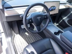 -2022 Tesla Model Y - Image 3