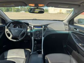 2011 HYUNDAI SONATA SEDAN 4-CYL, 2.4 LITER LIMITED SEDAN 4D