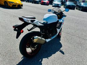 2017 SUZUKI GSX-R750L7 SPORTBIKES - -