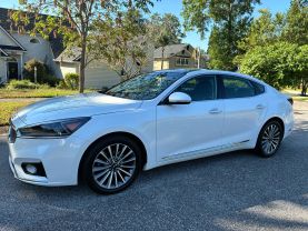 2017 KIA CADENZA SEDAN V6, GDI, 3.3 LITER PREMIUM SEDAN 4D
