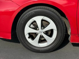 2013 TOYOTA PRIUS FOUR HATCHBACK 4D