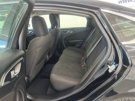 2016 CHRYSLER 200