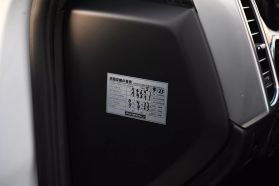 2012 PORSCHE CAYENNE SUV M4851 TURBO