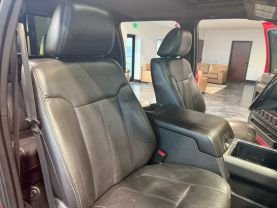 2011 FORD F250 SUPER DUTY CREW CAB PICKUP V8, TURBO DIESEL, 6.7L LARIAT PICKUP 4D 6 3/4 FT