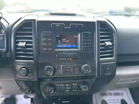 2017 FORD F150 SUPERCREW CAB PICKUP V8, FLEX FUEL, 5.0 LITER XL PICKUP 4D 5 1/2 FT