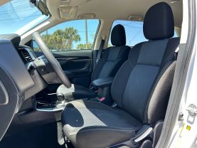 2019 MITSUBISHI OUTLANDER SUV 4-CYL, 2.4 LITER ES SPORT UTILITY 4D
