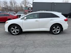 2012 TOYOTA VENZA WAGON V6, 3.5 LITER LE WAGON 4D