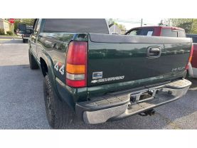 2002 CHEVROLET SILVERADO 2500 HD CREW CAB PICKUP V8, 6.0 LITER LONG BED