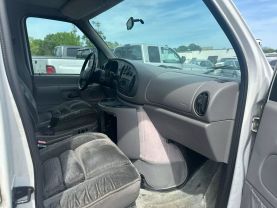 Used 1998 FORD ECONOLINE E150 CARGO CARGO V8, 4.6 LITER VAN - LA Auto Star located in Virginia Beach, VA