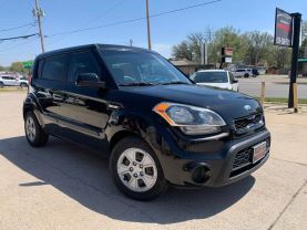 2013 KIA SOUL WAGON 4-CYL, 1.6 LITER WAGON 4D - Becker Auto Sales LLC in Emporia, KS