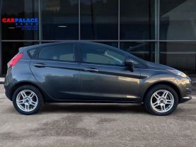2019 Ford Fiesta Se Hatchback 4d - Image 6