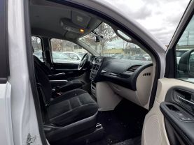 2016 Dodge Grand Caravan Passenger - Image 16