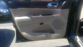 2011 JEEP GRAND CHEROKEE SUV V8, 5.7 LITER LIMITED SPORT UTILITY 4D