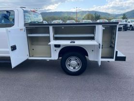 2020 FORD F250 SUPER DUTY CREW CAB 8FT KNAPHEIDE SERVICE BED TRUCK SERVICE/UTILITY TRUCKS V8, 6.2 LITER XL PICKUP 4D - Eddies Auto Sales