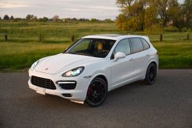 2012 PORSCHE CAYENNE SUV M4851 TURBO