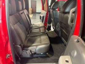 2011 FORD F250 SUPER DUTY CREW CAB PICKUP V8, TURBO DIESEL, 6.7L LARIAT PICKUP 4D 6 3/4 FT