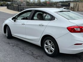 2017 CHEVROLET CRUZE SEDAN 4-CYL, TURBO, 1.4 LITER LT SEDAN 4D