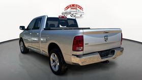 2010 DODGE RAM 1500 QUAD CAB PICKUP V8, HEMI, 5.7 LITER ST PICKUP 4D 6 1/3 FT