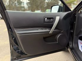 2013 NISSAN ROGUE SUV 4-CYL, 2.5 LITER SV W/SL PKG SPORT UTILITY 4D