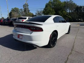 2017 DODGE CHARGER SEDAN V6, 3.6 LITER SE SEDAN 4D