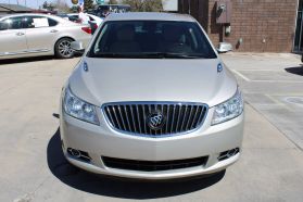 2013 Buick Lacrosse - Image 18
