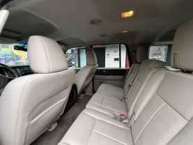 2012 Ford Expedition El - Image 10