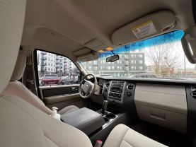 2012 Ford Expedition El - Image 2