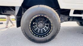 1992 TOYOTA LAND CRUISER TRUCK 1HZ TRUCK