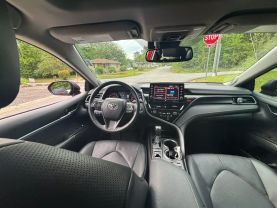 2022 Toyota Camry - Image 14