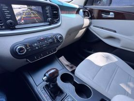 2018 KIA SORENTO SUV V6, GDI, 3.3 LITER LX SPORT UTILITY 4D
