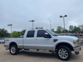 2010 FORD F250 SUPER DUTY CREW CAB PICKUP V8, TURBO DSL 6.4L LARIAT PICKUP 4D 6 3/4 FT