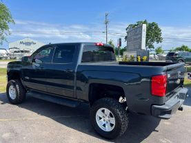 2017 Chevrolet Silverado 1500 Crew Cab Lt Pickup 4d 6 1/2 Ft - Image 4