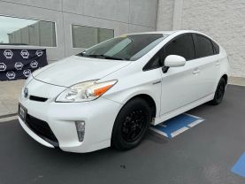 2015 TOYOTA PRIUS TWO HATCHBACK 4D