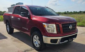 2019 NISSAN TITAN CREW CAB PICKUP V8, 5.6 LITER SV PICKUP 4D 5 1/2 FT