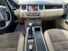 2010 Land Rover Range Rover Sport Hse Sport Utility 4d - Image 11