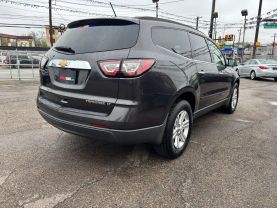2014 Chevrolet Traverse - Image 3