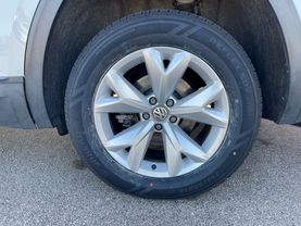 2018 VOLKSWAGEN ATLAS SUV 4-CYL, TURBO, 2.0 LITER SE SPORT UTILITY 4D