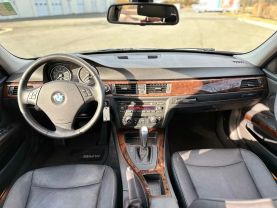 2011 BMW 3 SERIES