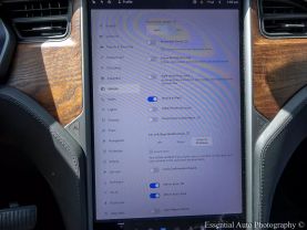 -2018 Tesla Model X - Image 24