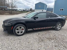 2021 DODGE CHARGER SEDAN V6, 3.6 LITER SXT SEDAN 4D at T&T Repairables - used car dealership in Spencer, Indiana.