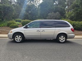 2005 DODGE GRAND CARAVAN PASSENGER SXT MINIVAN 4D