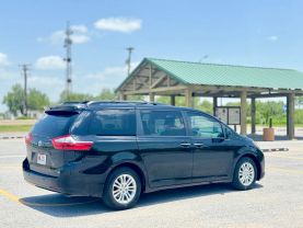 2017 TOYOTA SIENNA PASSENGER V6, 3.5 LITER XLE PREMIUM MINIVAN 4D
