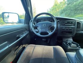 2003 DODGE RAM 1500 QUAD CAB SLT PICKUP 4D 8 FT