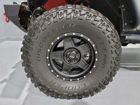 2017 Jeep Wrangler Unlimited - - Image 27