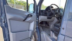 2018 Mercedes-benz Sprinter 2500 Cargo Standard Roof W/144" Wb Van 3d - Image 9