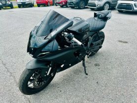 2024 YAMAHA YZF-R7 SPORTBIKES - -