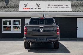 2019 RAM 1500 CREW CAB PICKUP V8, HEMI, 5.7 LITER LIMITED PICKUP 4D 5 1/2 FT